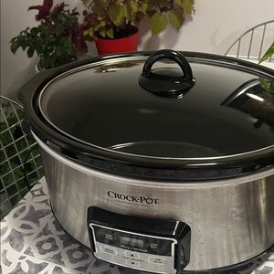 Crock-Pot Slow Cooker with Glass Lid